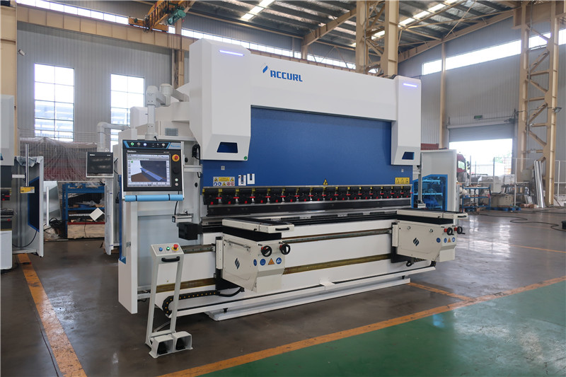 ACCURL Pressa piegatrice CNC DA69T