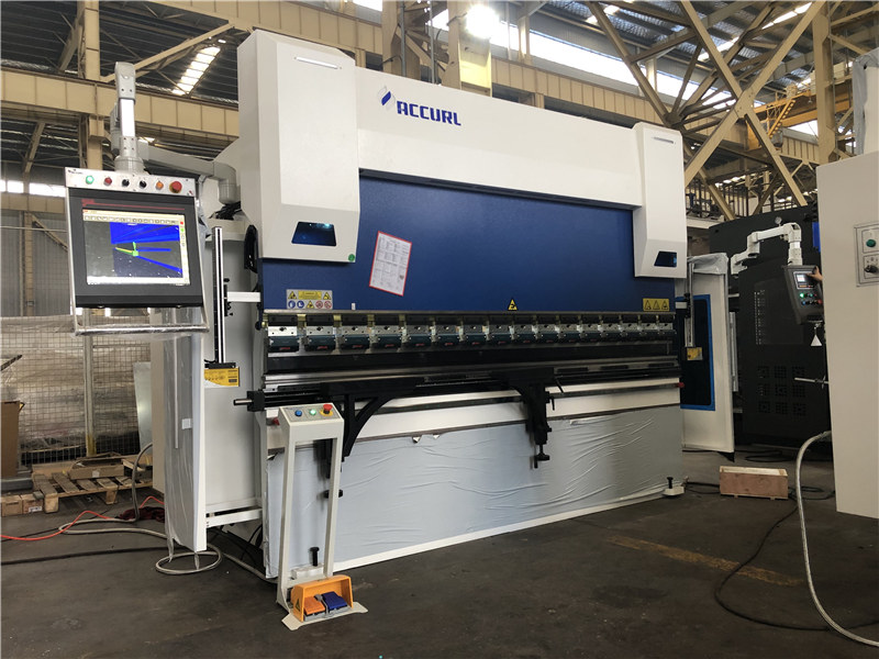 Pressa piegatrice CNC ACCURL ESA