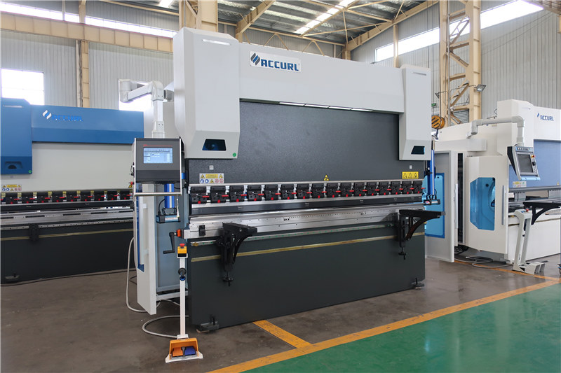 Pressa piegatrice CNC ACCURL ESA