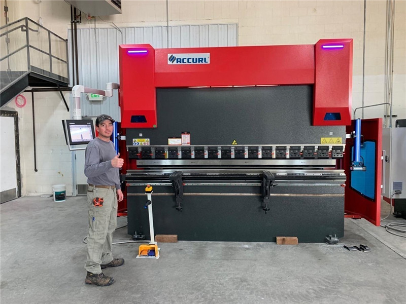 Pressa piegatrice cnc ACCURL DA58T a 4 assi 2500mm