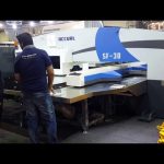 Macchinario della pressa idraulica della torretta della servo CNC di alta qualità