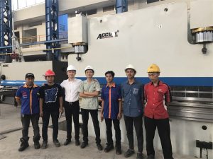 La delegazione di Indonesia è venuta a visitare la nostra fabbrica