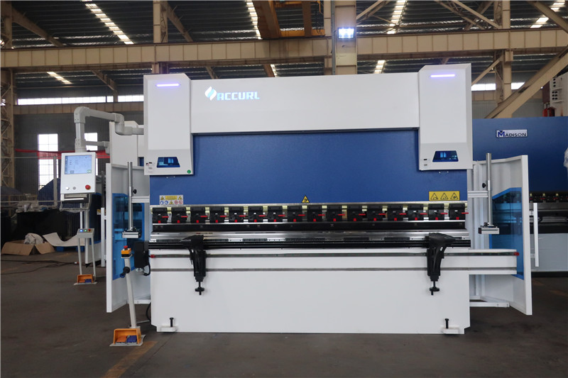pressa piegatrice cnc
