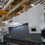 servo elettrico 55 tonnellate cnc pressa con 5 anni di garanzia